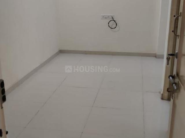 2 BHK Apartment in Karve Nagar for rent Pune. The reference number is 20744792