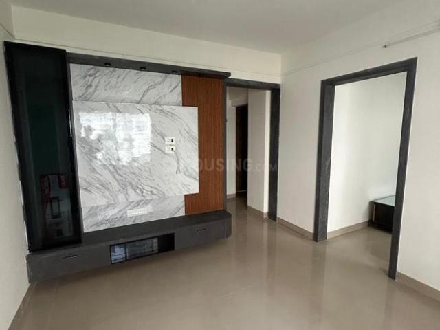 2 BHK Apartment in Karve Nagar for rent Pune. The reference number is 20953942