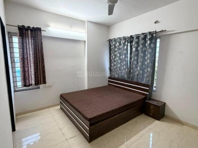2 BHK Apartment in Karve Nagar for rent Pune. The reference number is 21012845