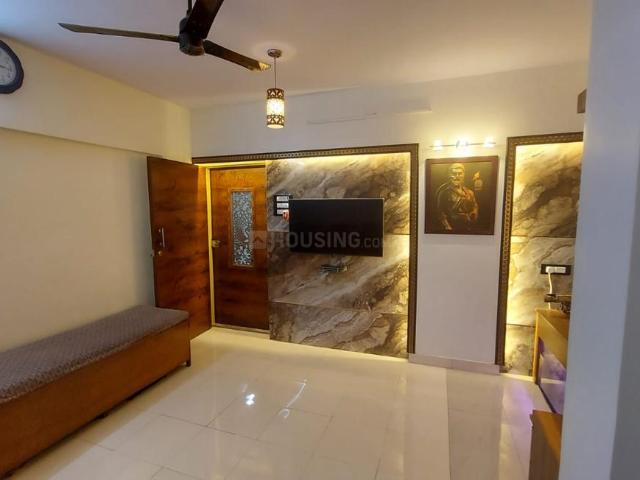 2 BHK Apartment in Kasarvadavali for rent Thane. The reference number is 17736008
