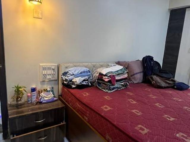2 BHK Apartment in Kasarvadavali for rent Thane. The reference number is 18055034