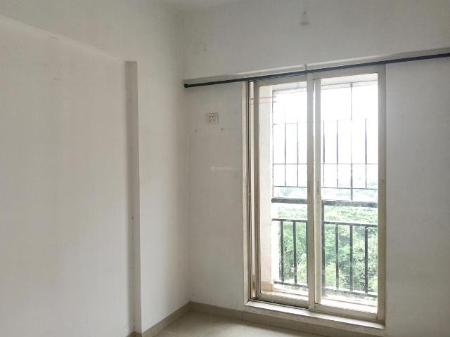 2 BHK Apartment in Kasarvadavali for rent Thane. The reference number is 18234206