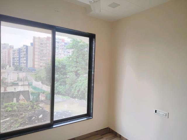 2 BHK Apartment in Kasarvadavali for rent Thane. The reference number is 18882203