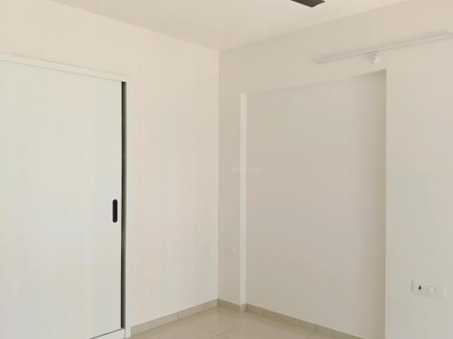 2 BHK Apartment in Kasarvadavali for rent Thane. The reference number is 19386248