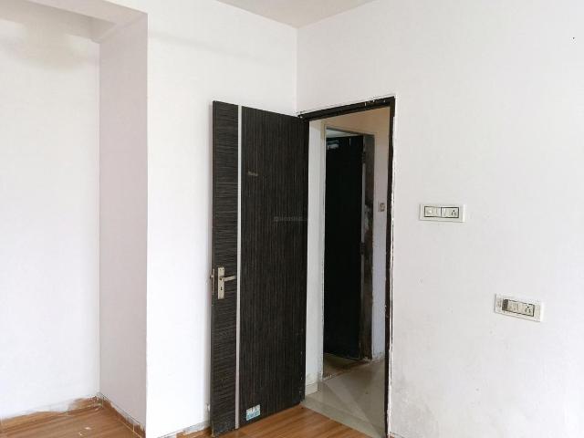 2 BHK Apartment in Kasarvadavali for rent Thane. The reference number is 20113627