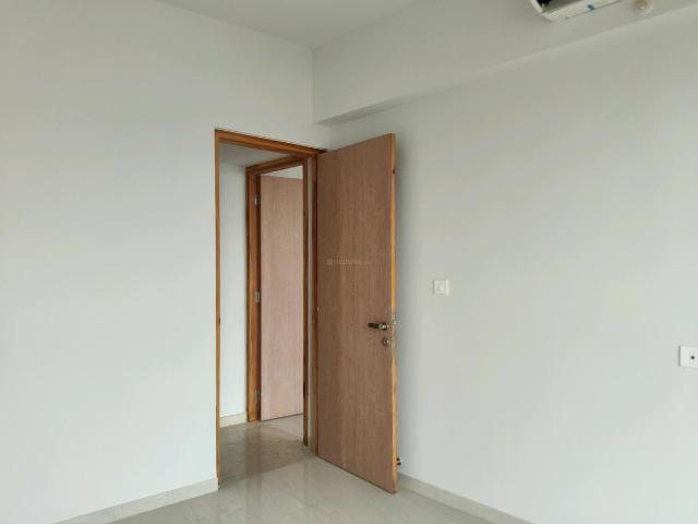 2 BHK Apartment in Kasarvadavali for rent Thane. The reference number is 20337367