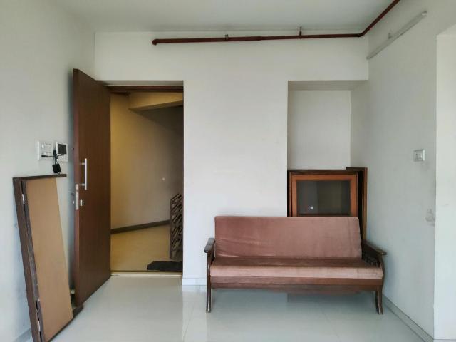 2 BHK Apartment in Kasarvadavali for rent Thane. The reference number is 20759994