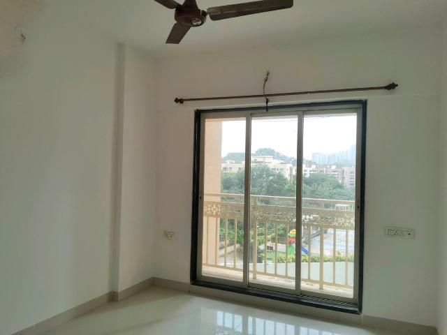 2 BHK Apartment in Kasarvadavali for rent Thane. The reference number is 20769982