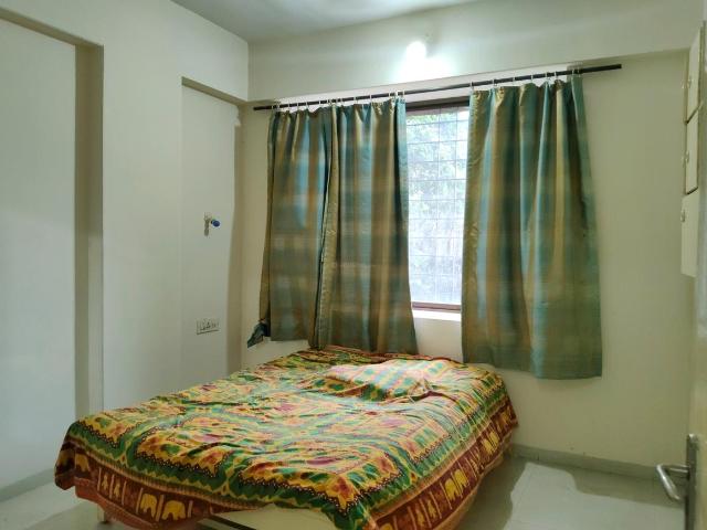 2 BHK Apartment in Kasarvadavali for rent Thane. The reference number is 20770863