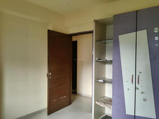 2 BHK Apartment in Kasarvadavali for rent Thane. The reference number is 20847269