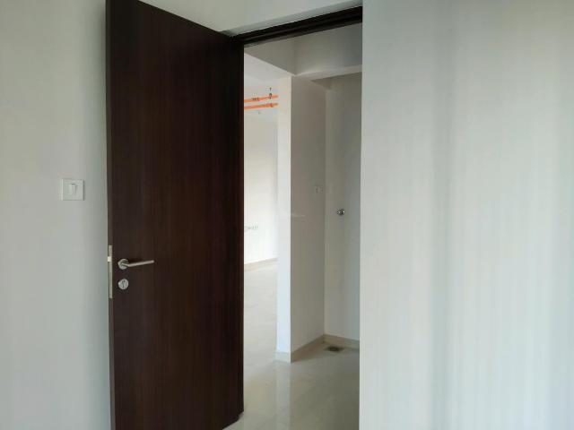2 BHK Apartment in Kasarvadavali for rent Thane. The reference number is 21089178