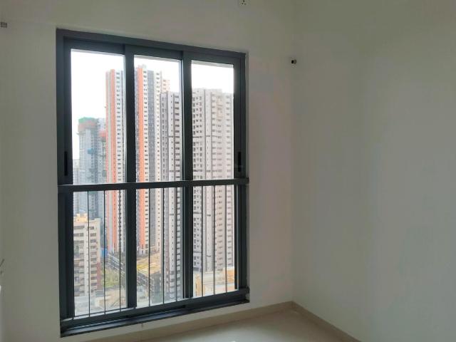 2 BHK Apartment in Kasarvadavali for rent Thane. The reference number is 21092542