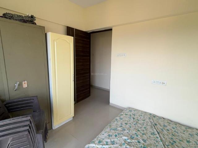 2 BHK Apartment in Kasarvadavali for rent Thane. The reference number is 21015441