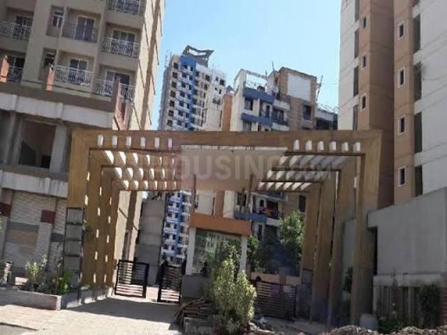 2 BHK Apartment in Kasarvadavali for rent Thane. The reference number is 21015620