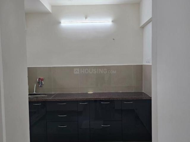 2 BHK Apartment in Kasarvadavali for rent Thane. The reference number is 21177537