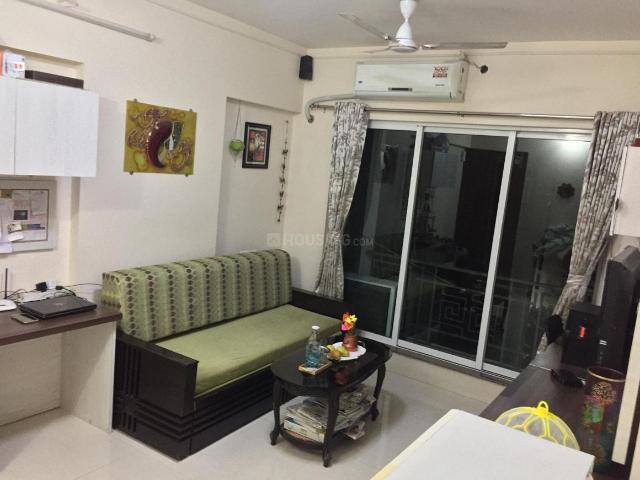 2 BHK Apartment in Kasarvadavali for resale Thane. The reference number is 18876626
