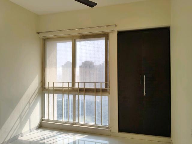 2 BHK Apartment in Kasarvadavali for resale Thane. The reference number is 19245229