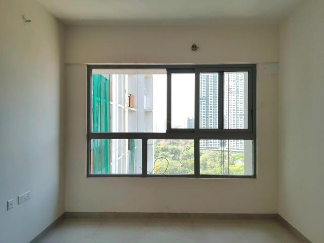 2 BHK Apartment in Kasarvadavali for resale Thane. The reference number is 19710304
