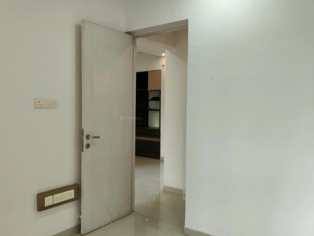 2 BHK Apartment in Kasarvadavali for resale Thane. The reference number is 19901864