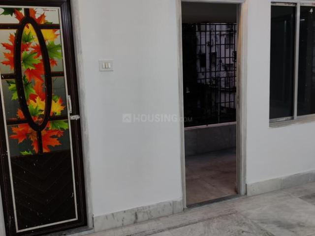 2 BHK Apartment in Kasba for rent Kolkata. The reference number is 18401662