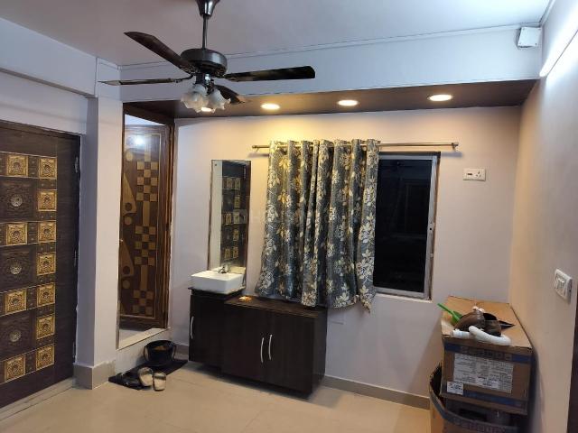 2 BHK Apartment in Kasba for rent Kolkata. The reference number is 19078587