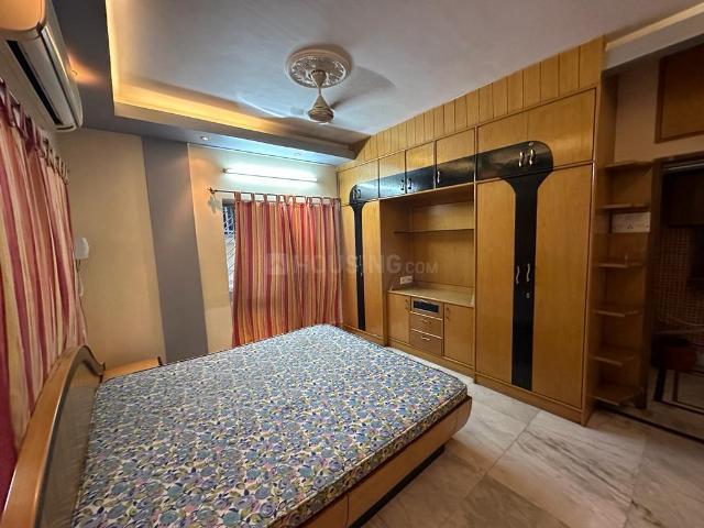 2 BHK Apartment in Kasba for rent Kolkata. The reference number is 19121877