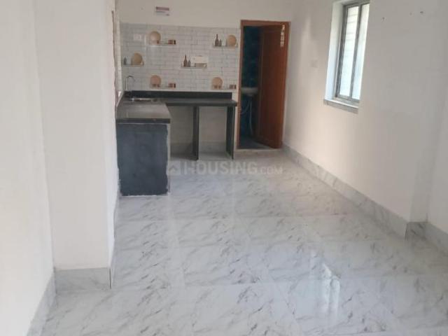 2 BHK Apartment in Kasba for rent Kolkata. The reference number is 20077334