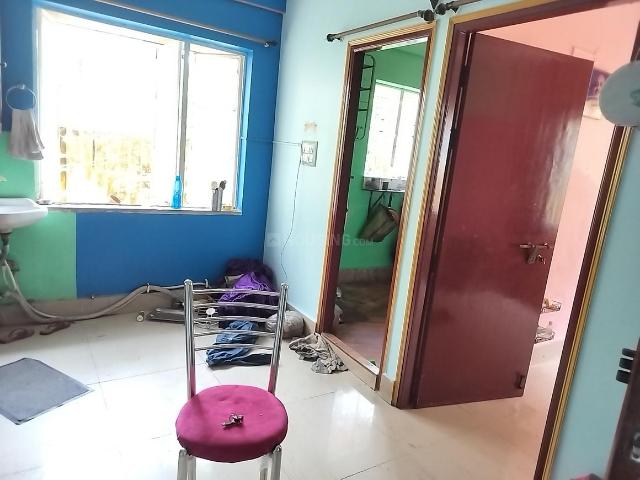 2 BHK Apartment in Kasba for rent Kolkata. The reference number is 20648569