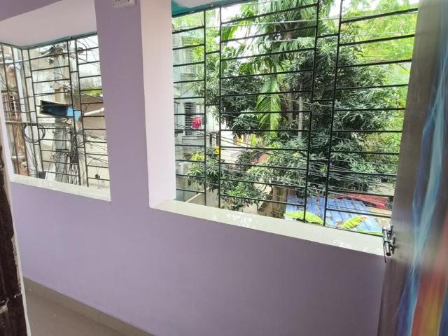 2 BHK Apartment in Kasba for rent Kolkata. The reference number is 20674245
