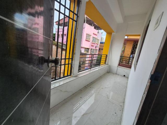 2 BHK Apartment in Kasba for rent Kolkata. The reference number is 20878158