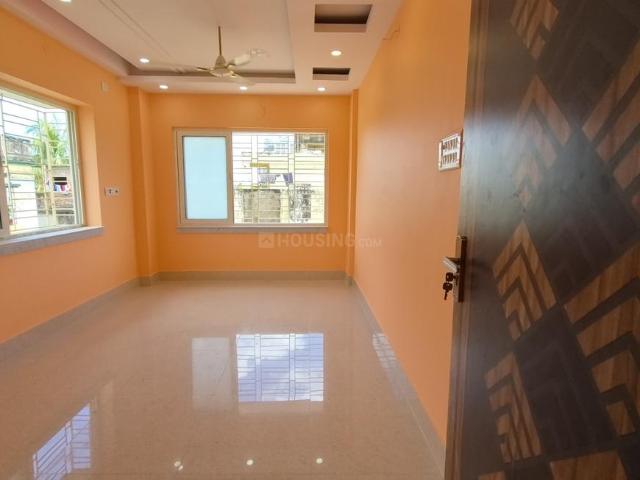 2 BHK Apartment in Kasba for rent Kolkata. The reference number is 20975004