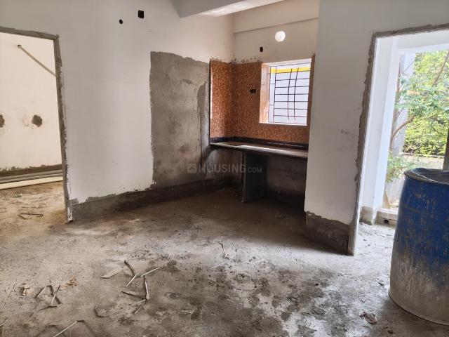 2 BHK Apartment in Kasba for resale Kolkata. The reference number is 18713892