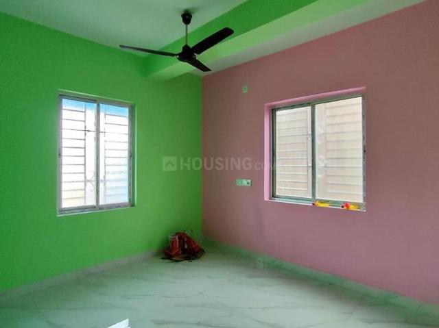 2 BHK Apartment in Keshtopur for rent Kolkata. The reference number is 19404521
