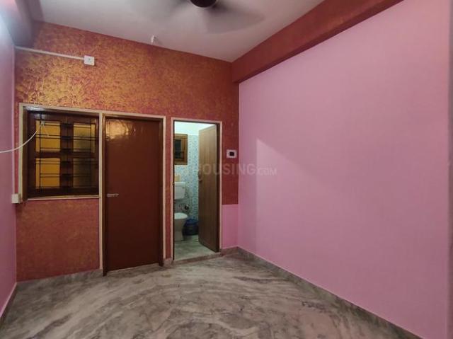 2 BHK Apartment in Keshtopur for rent Kolkata. The reference number is 19710384