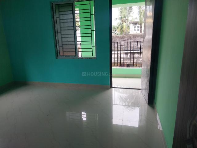 2 BHK Apartment in Keshtopur for rent Kolkata. The reference number is 19772375