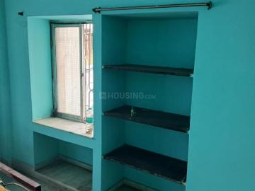 2 BHK Apartment in Keshtopur for rent Kolkata. The reference number is 19787418