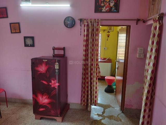 2 BHK Apartment in Keshtopur for rent Kolkata. The reference number is 19806902