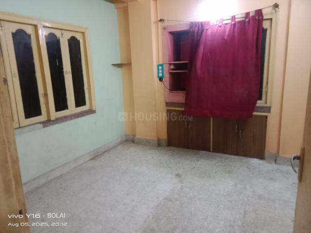 2 BHK Apartment in Keshtopur for rent Kolkata. The reference number is 19813292