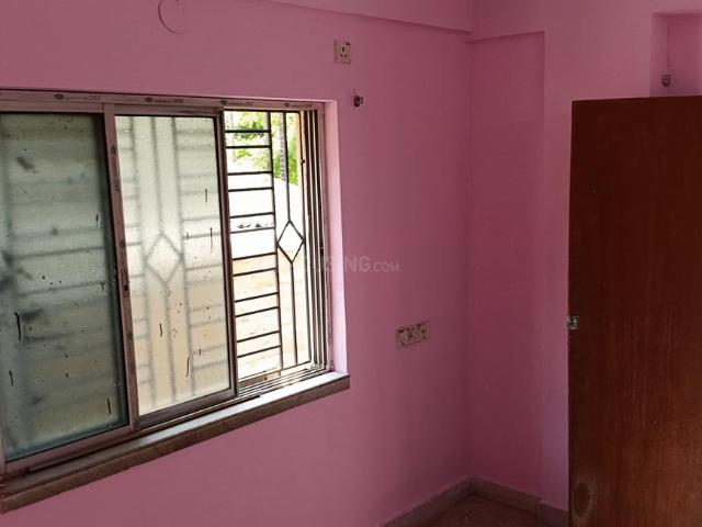 2 BHK Apartment in Keshtopur for rent Kolkata. The reference number is 19898856