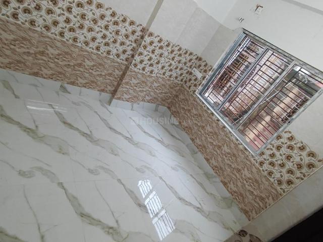 2 BHK Apartment in Keshtopur for rent Kolkata. The reference number is 20928958