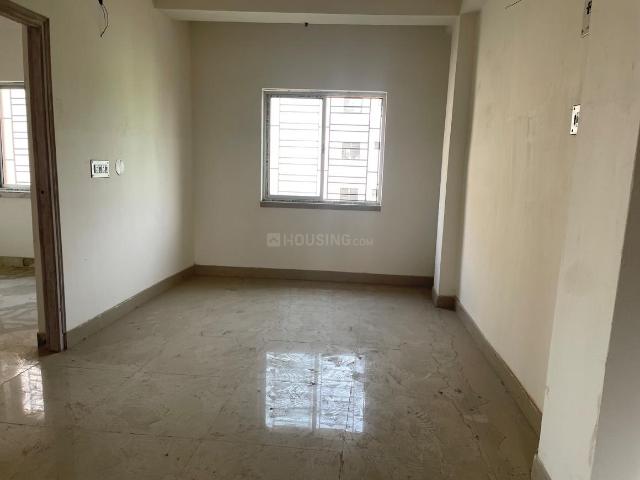2 BHK Apartment in Keshtopur for rent Kolkata. The reference number is 20148103