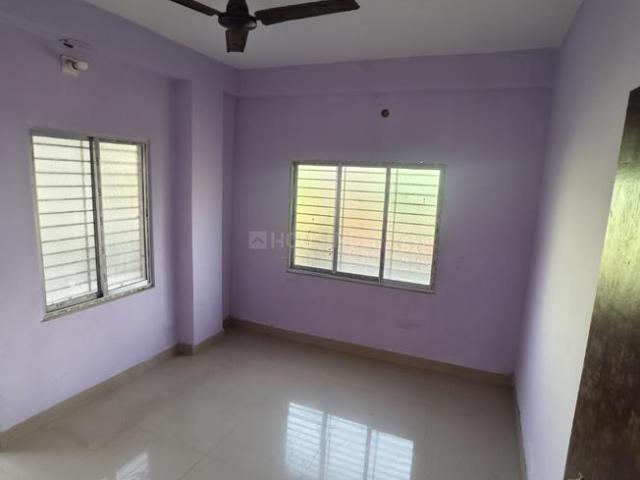 2 BHK Apartment in Keshtopur for rent Kolkata. The reference number is 20293759
