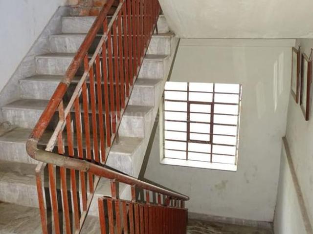 2 BHK Apartment in Keshtopur for rent Kolkata. The reference number is 21401921