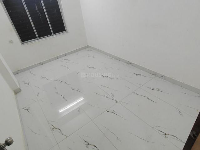 2 BHK Apartment in Keshtopur for rent Kolkata. The reference number is 21408147