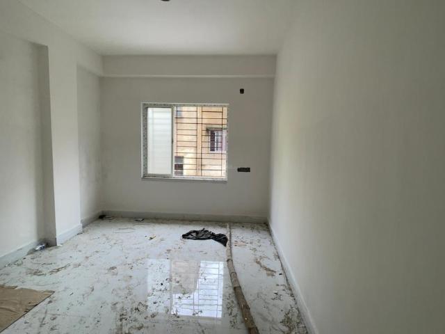 2 BHK Apartment in Keshtopur for rent Kolkata. The reference number is 21041648