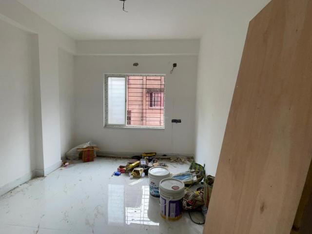2 BHK Apartment in Keshtopur for rent Kolkata. The reference number is 21073772