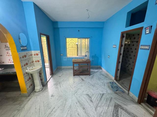 2 BHK Apartment in Keshtopur for rent Kolkata. The reference number is 21118829
