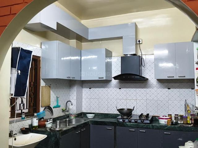 2 BHK Apartment in Keshtopur for rent Kolkata. The reference number is 21136823