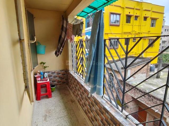 2 BHK Apartment in Keshtopur for rent Kolkata. The reference number is 21215344