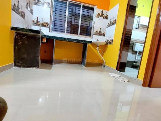 2 BHK Apartment in Keshtopur for rent Kolkata. The reference number is 21268918